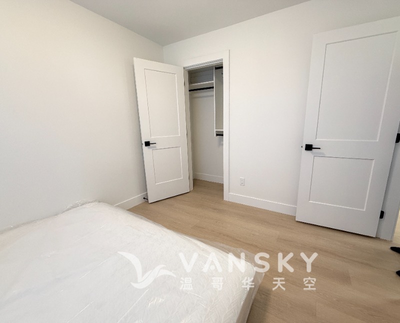 260604115204_bedroom 2.jpg